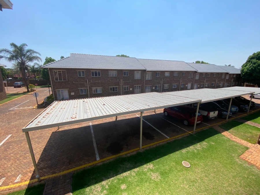 2 Bedroom Property for Sale in Highveld Gauteng