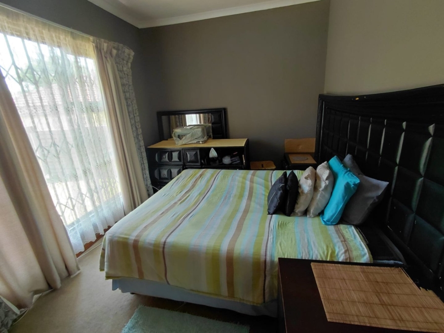 4 Bedroom Property for Sale in The Orchards Gauteng