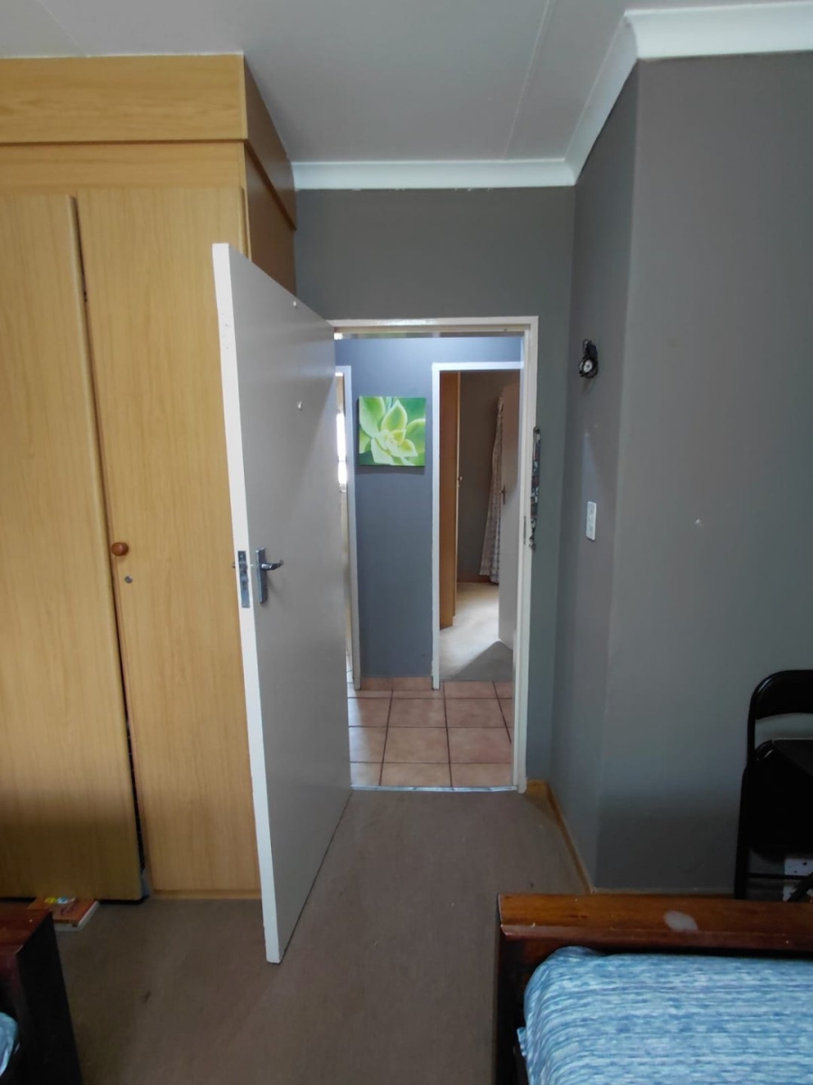 4 Bedroom Property for Sale in The Orchards Gauteng