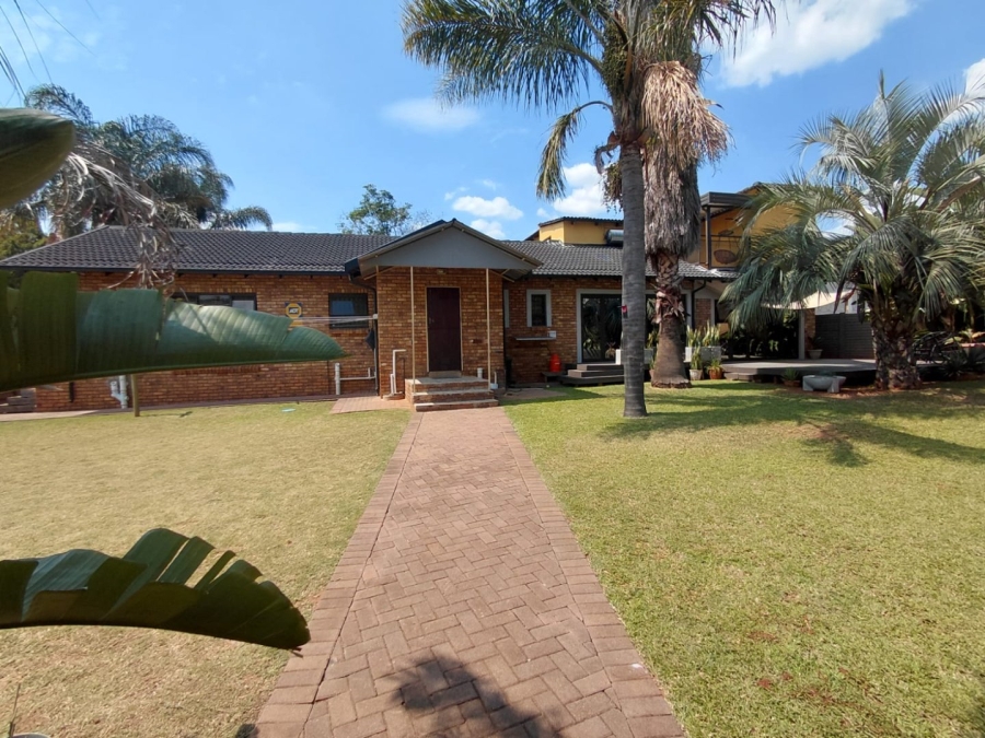 4 Bedroom Property for Sale in The Orchards Gauteng