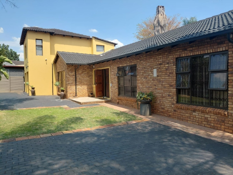 4 Bedroom Property for Sale in The Orchards Gauteng