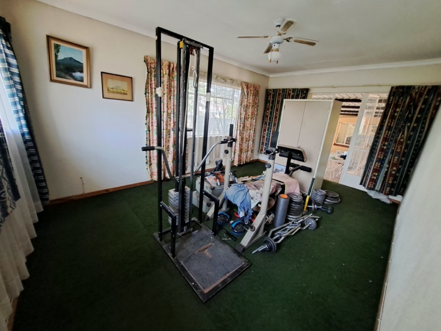 5 Bedroom Property for Sale in Visagie Park Gauteng