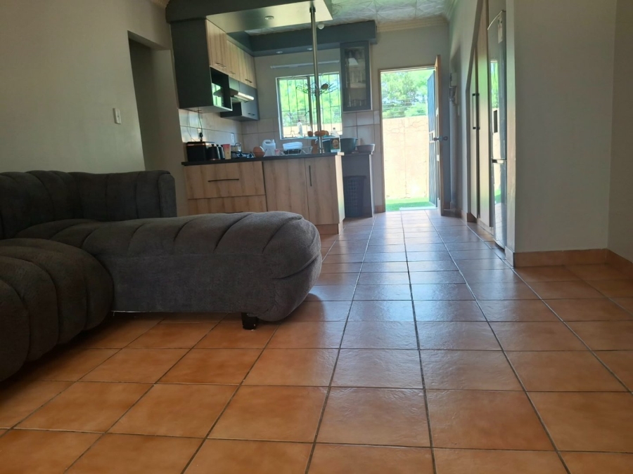 2 Bedroom Property for Sale in Crystal Park Gauteng