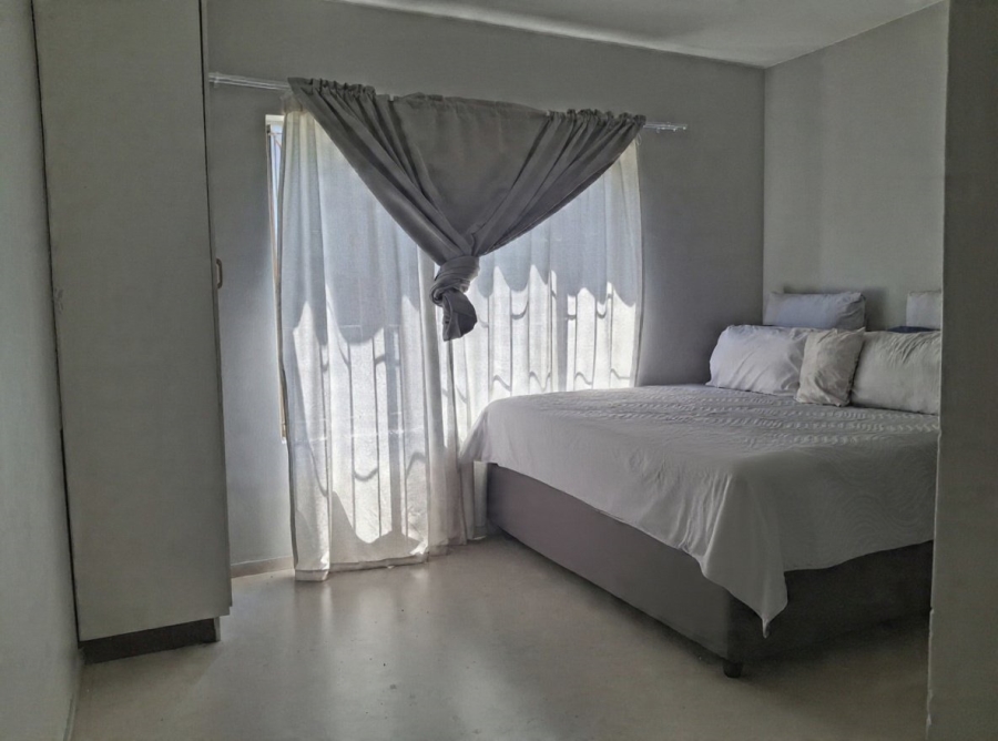 2 Bedroom Property for Sale in Crystal Park Gauteng