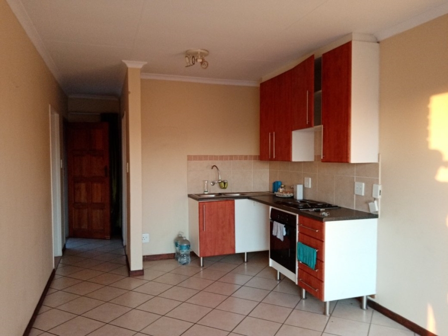 To Let 2 Bedroom Property for Rent in Equestria Gauteng