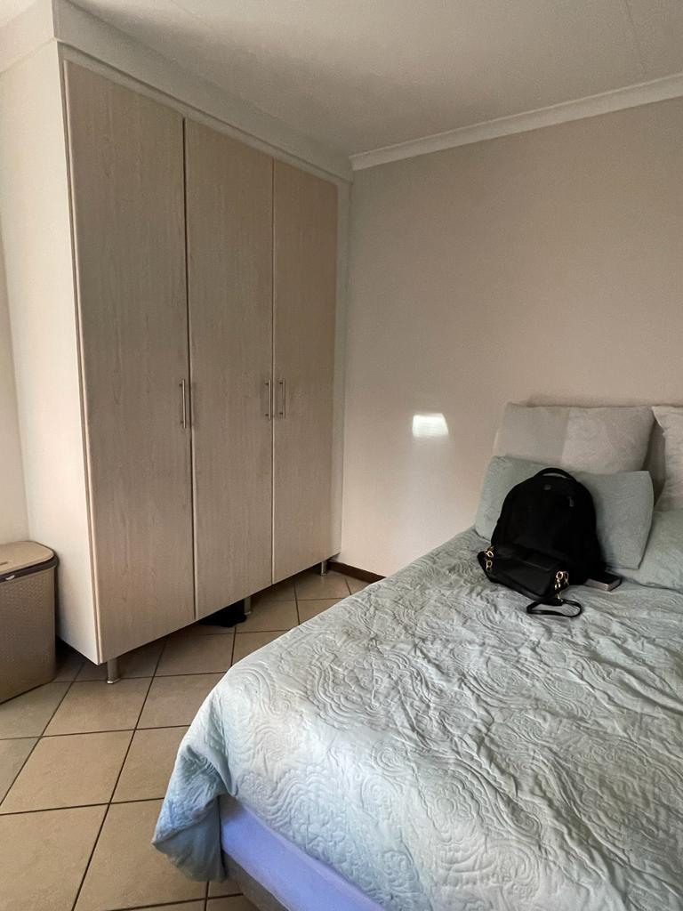 To Let 2 Bedroom Property for Rent in Equestria Gauteng