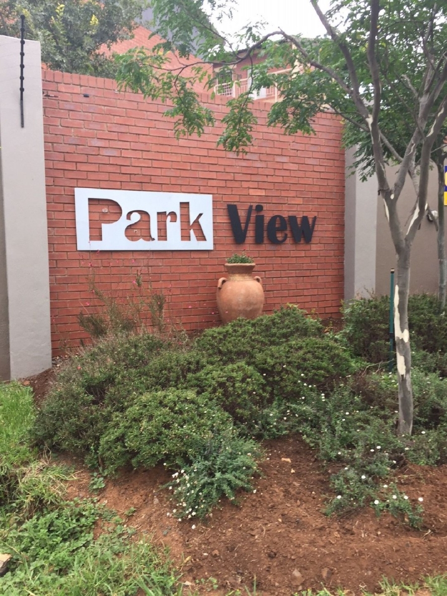 To Let 2 Bedroom Property for Rent in Equestria Gauteng