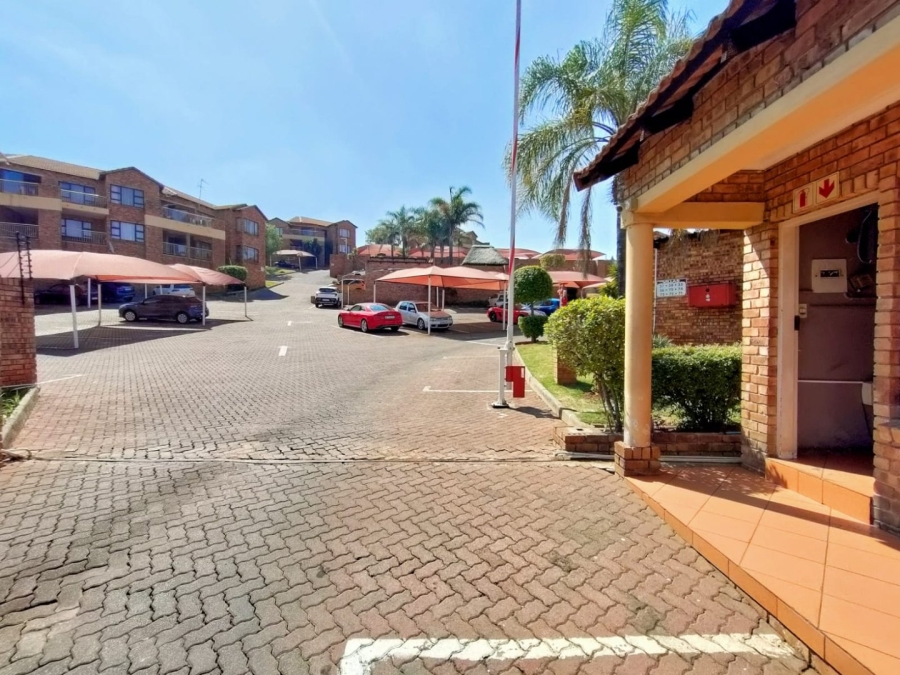 2 Bedroom Property for Sale in Winchester Hills Gauteng