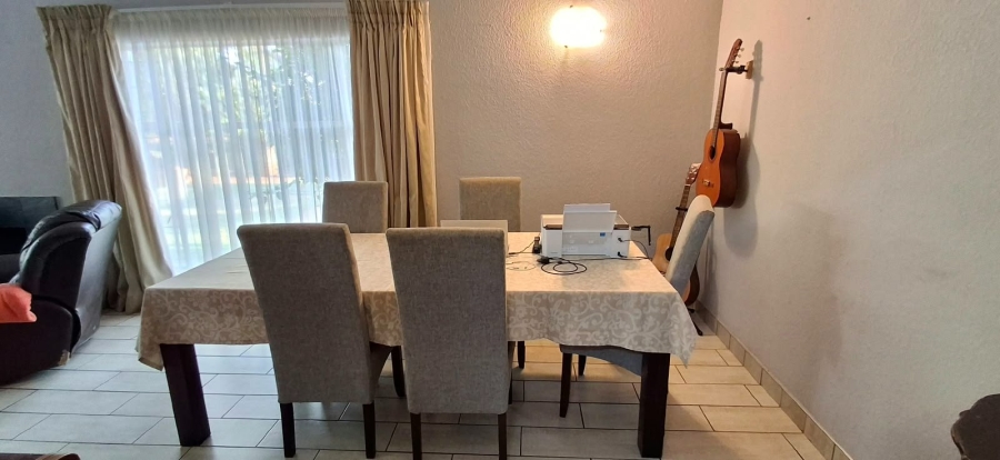 4 Bedroom Property for Sale in Sinoville Gauteng