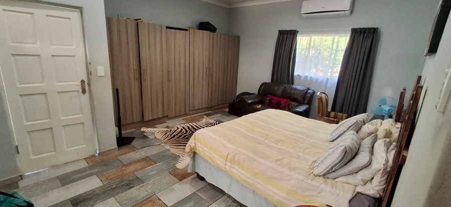 4 Bedroom Property for Sale in Sinoville Gauteng