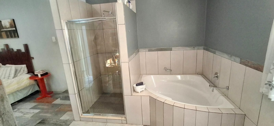 4 Bedroom Property for Sale in Sinoville Gauteng