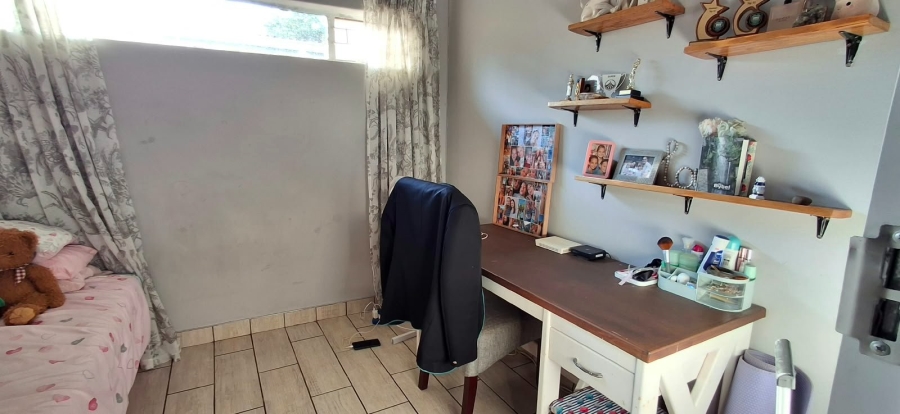 4 Bedroom Property for Sale in Sinoville Gauteng