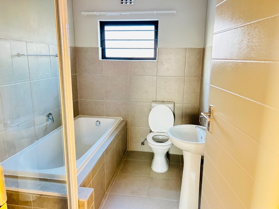 4 Bedroom Property for Sale in Sky City Gauteng