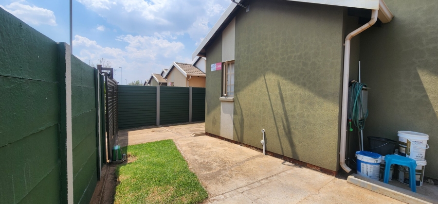 3 Bedroom Property for Sale in Sky City Gauteng