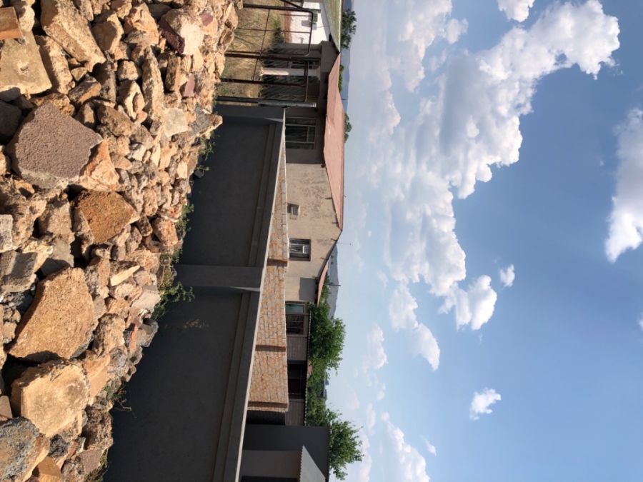 2 Bedroom Property for Sale in Ga-Rankuwa Unit 6 Gauteng