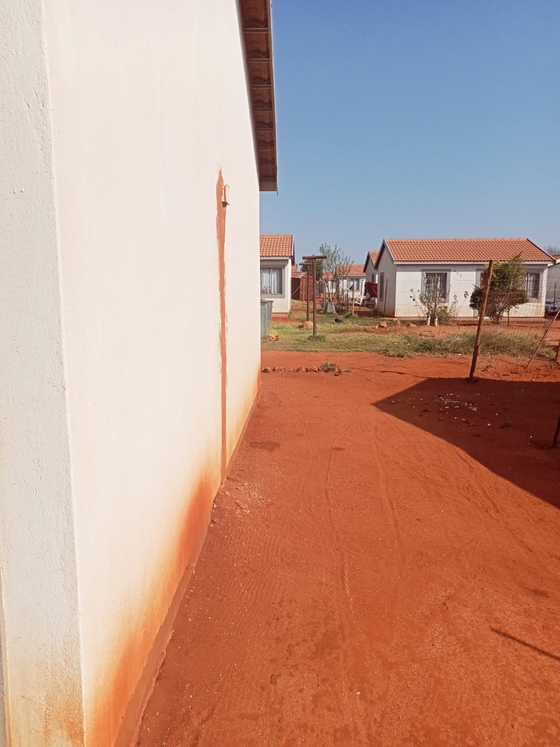 2 Bedroom Property for Sale in Rosslyn Gauteng