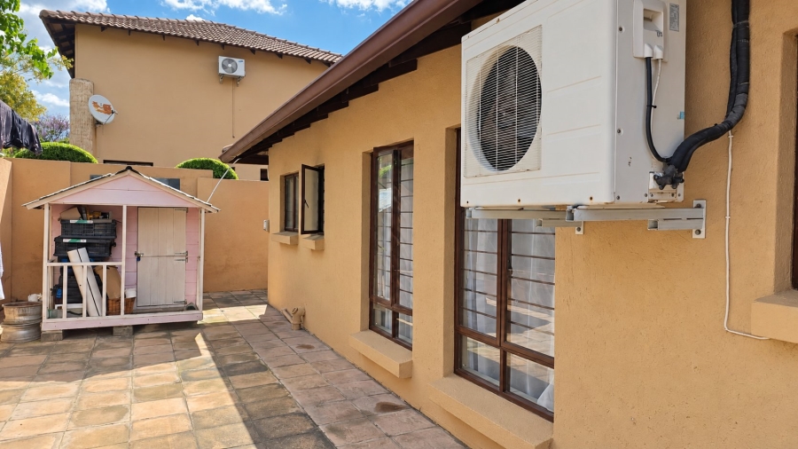 3 Bedroom Property for Sale in Carlswald Gauteng