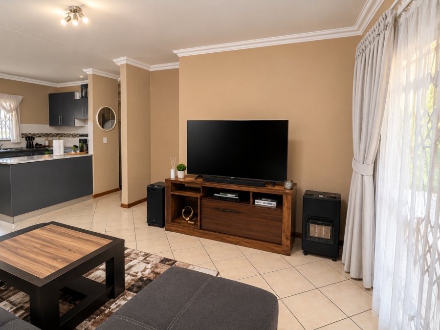 2 Bedroom Property for Sale in Paulshof Gauteng
