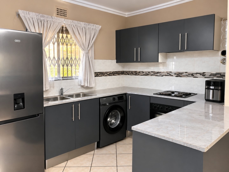 2 Bedroom Property for Sale in Paulshof Gauteng
