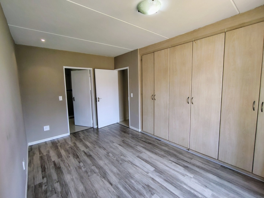 To Let 3 Bedroom Property for Rent in Halfway Gardens Gauteng
