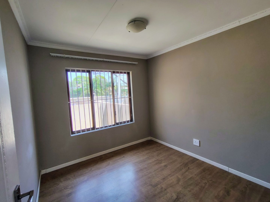To Let 3 Bedroom Property for Rent in Halfway Gardens Gauteng