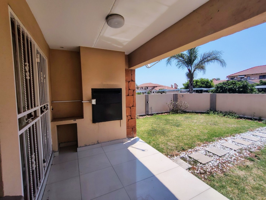 To Let 3 Bedroom Property for Rent in Halfway Gardens Gauteng