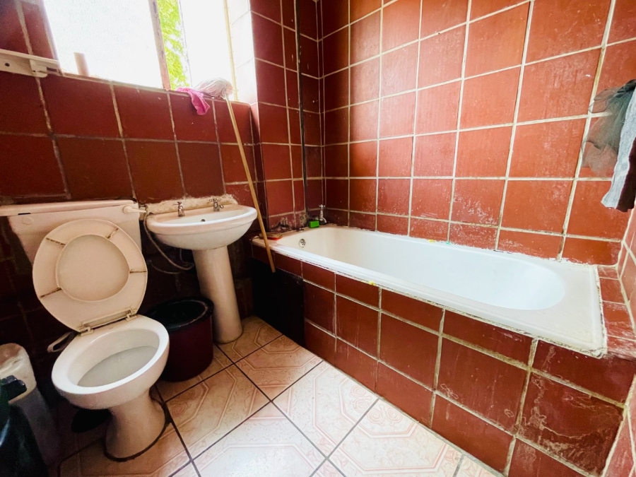 3 Bedroom Property for Sale in Muckleneuk Gauteng