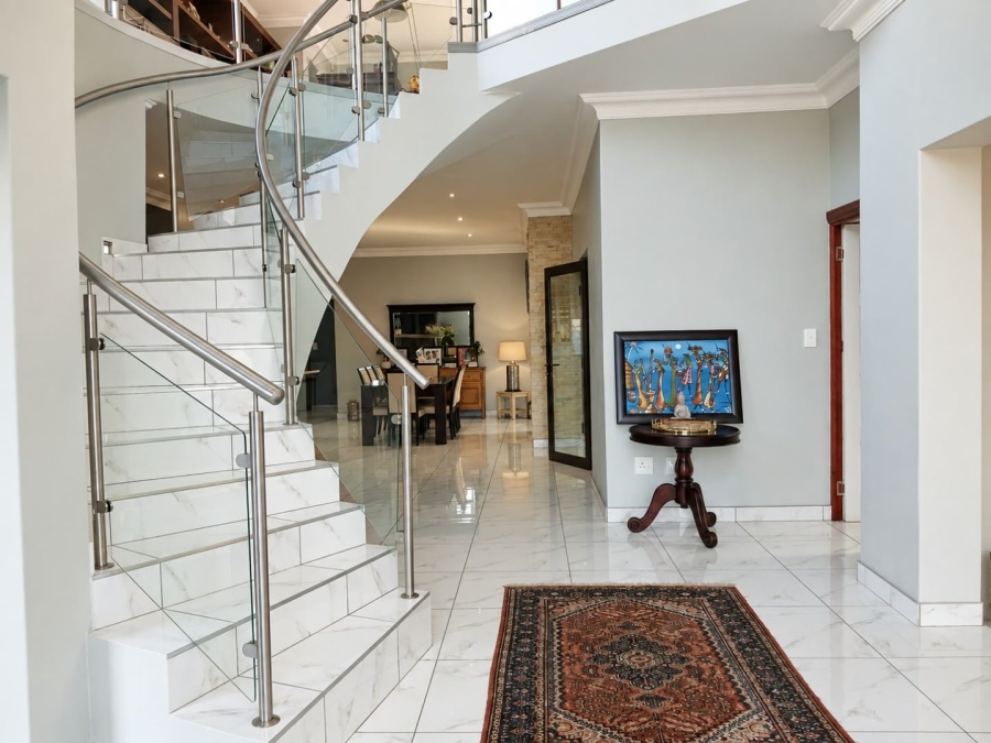 4 Bedroom Property for Sale in Blue Valley Golf Estate Gauteng