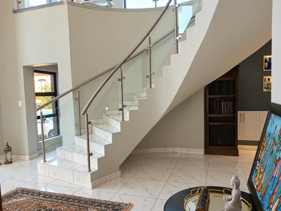 4 Bedroom Property for Sale in Blue Valley Golf Estate Gauteng