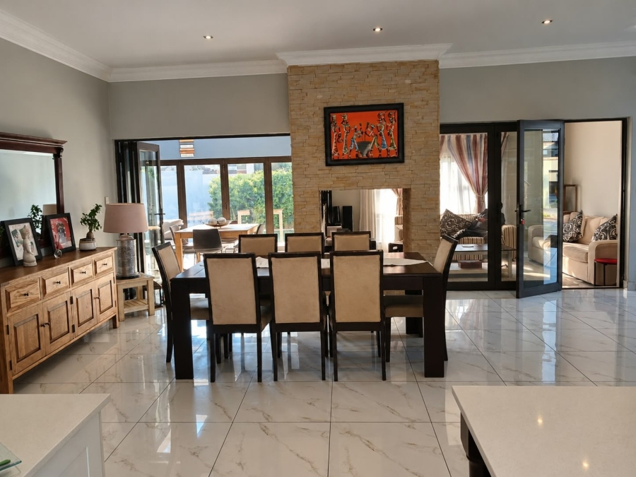 4 Bedroom Property for Sale in Blue Valley Golf Estate Gauteng