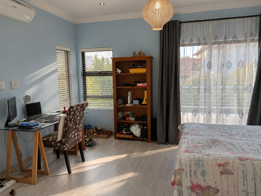 4 Bedroom Property for Sale in Blue Valley Golf Estate Gauteng