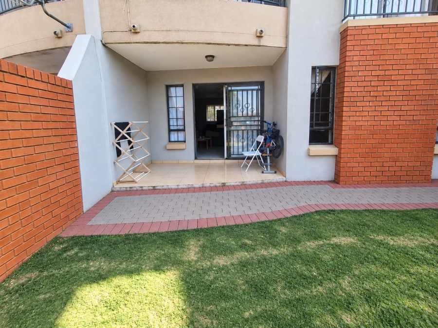 To Let 2 Bedroom Property for Rent in The Orchards Gauteng