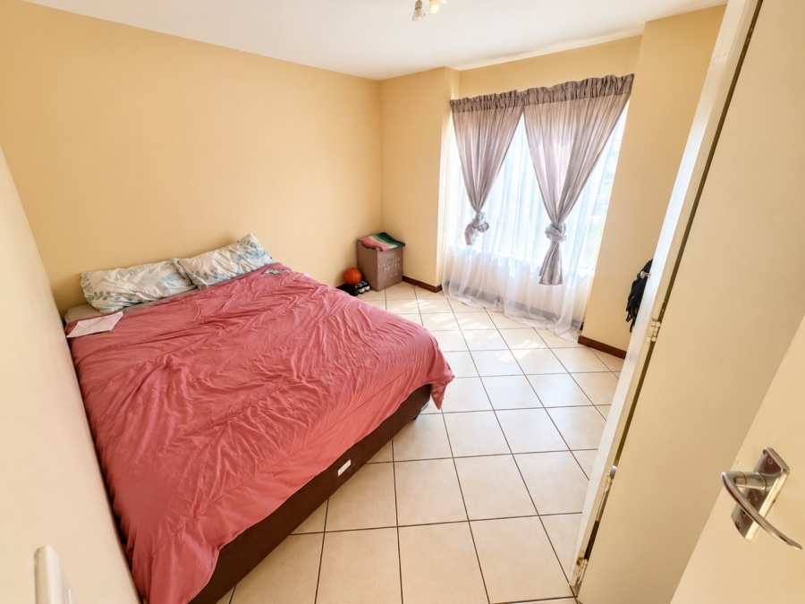 To Let 2 Bedroom Property for Rent in Karenpark Gauteng