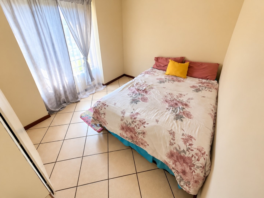 To Let 2 Bedroom Property for Rent in Karenpark Gauteng