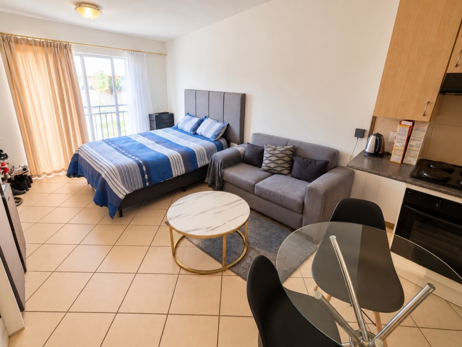 To Let 1 Bedroom Property for Rent in Karenpark Gauteng