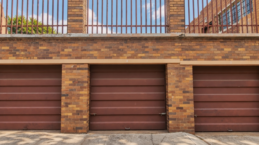 2 Bedroom Property for Sale in Vanderbijlpark CW 2 Gauteng