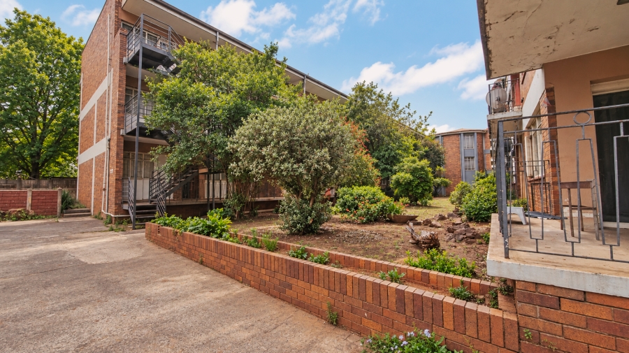 2 Bedroom Property for Sale in Vanderbijlpark CW 2 Gauteng