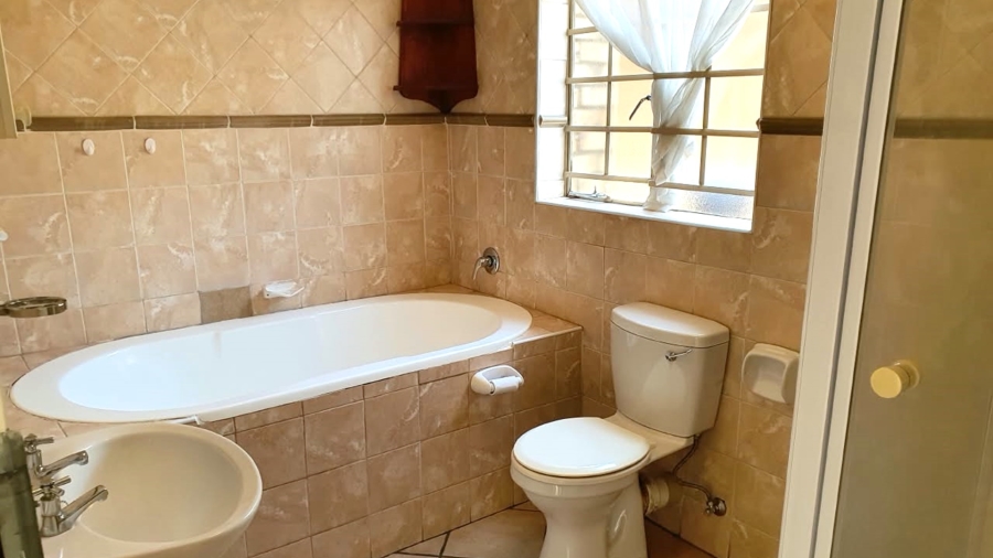 2 Bedroom Property for Sale in Celtisdal Gauteng