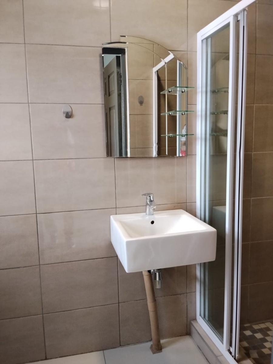 To Let  Bedroom Property for Rent in Lenasia Ext 5 Gauteng