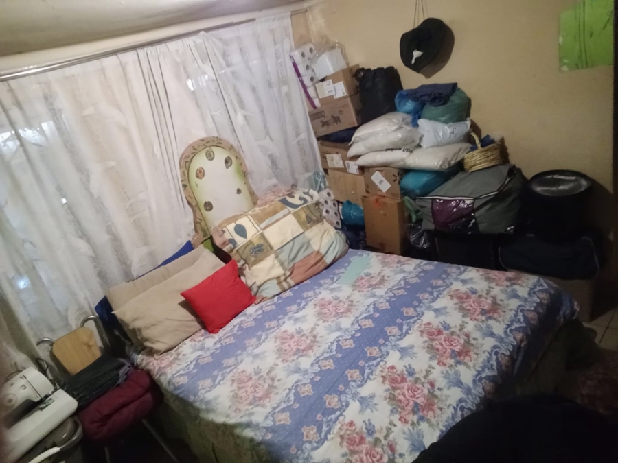  Bedroom Property for Sale in Lenasia Ext 13 Gauteng