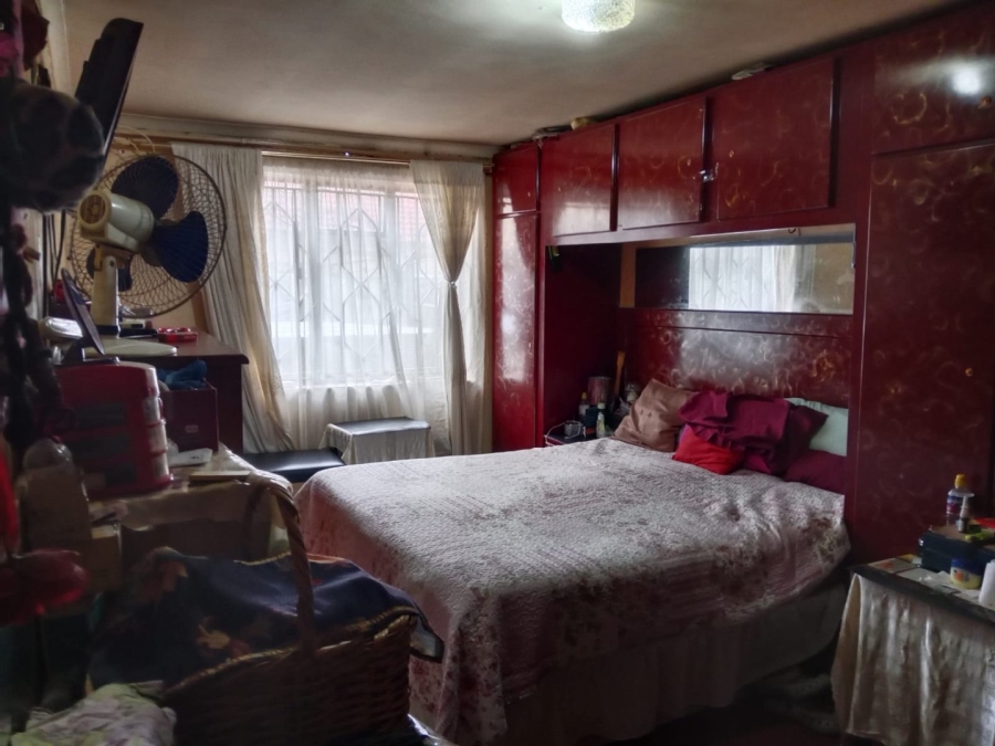 Bedroom Property for Sale in Lenasia Ext 13 Gauteng