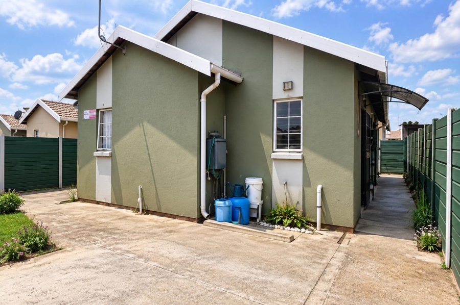 3 Bedroom Property for Sale in Sky City Gauteng