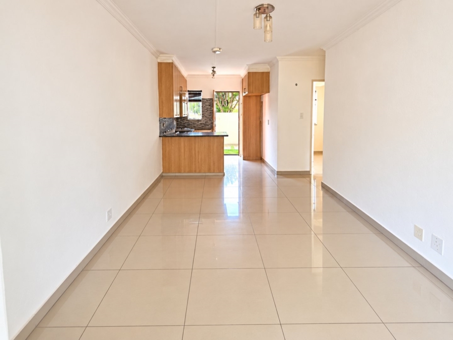 To Let 2 Bedroom Property for Rent in Thatchview Gauteng