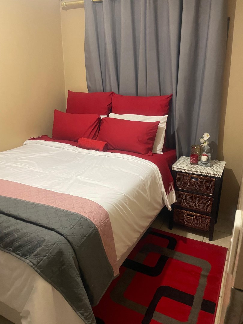 To Let 2 Bedroom Property for Rent in Andeon Gauteng