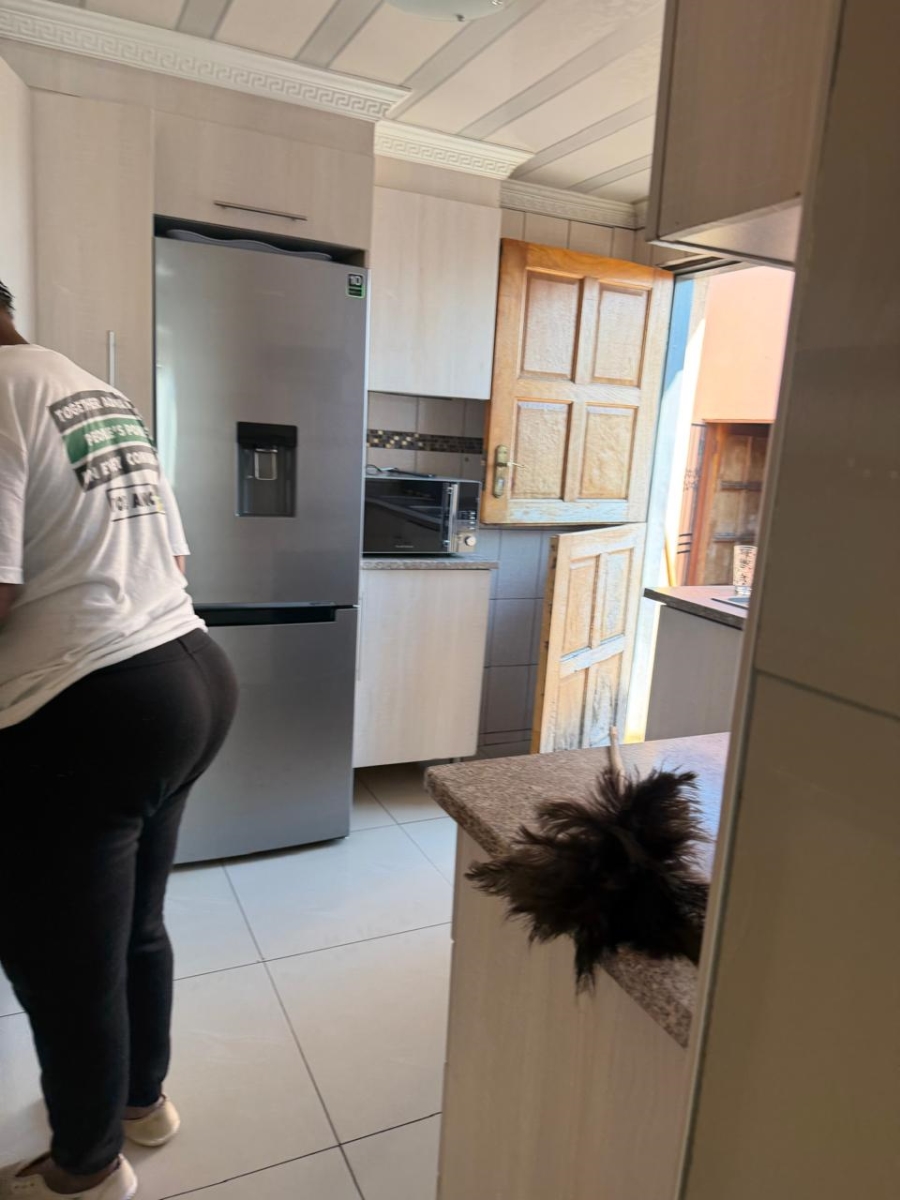 3 Bedroom Property for Sale in Esangweni Gauteng