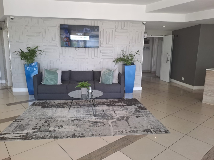 1 Bedroom Property for Sale in Rosebank Gauteng