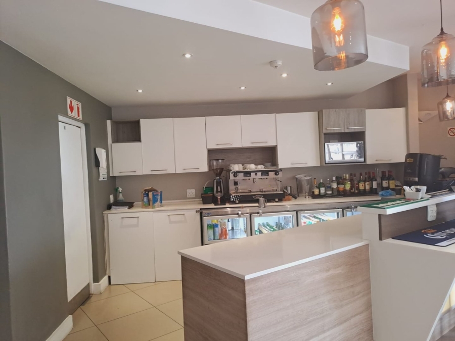 1 Bedroom Property for Sale in Rosebank Gauteng