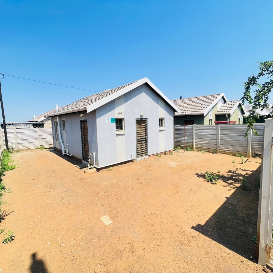 2 Bedroom Property for Sale in Sky City Gauteng