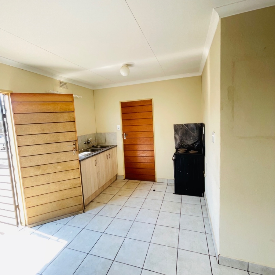 2 Bedroom Property for Sale in Sky City Gauteng