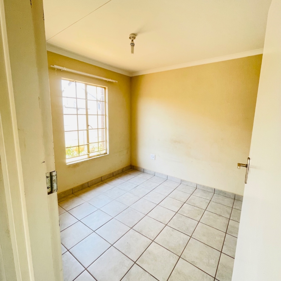 2 Bedroom Property for Sale in Sky City Gauteng